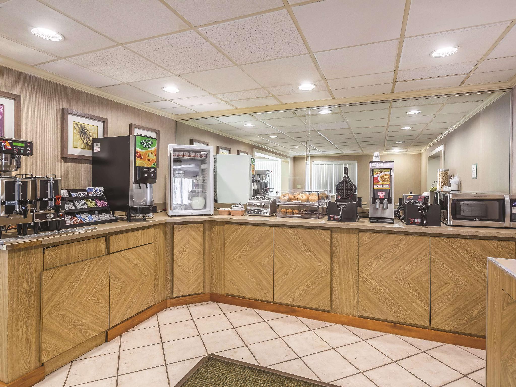 La Quinta Inn & Suites By Wyndham Jacksonville Mandarin Exterior foto